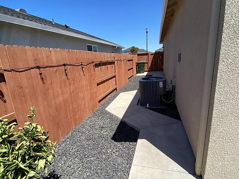 Redondo Way — Photo 16