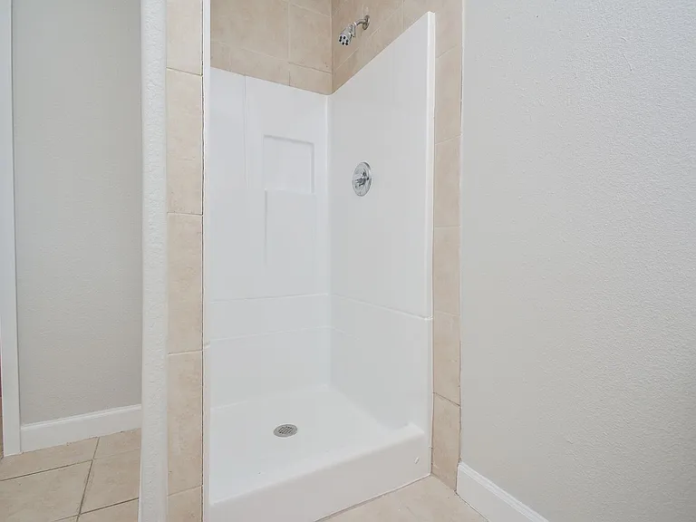 2117 Thonig Rd — Photo 22