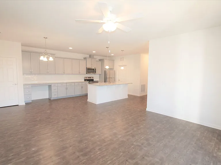 10280 Rose Meadow Ln #104 — Photo 2