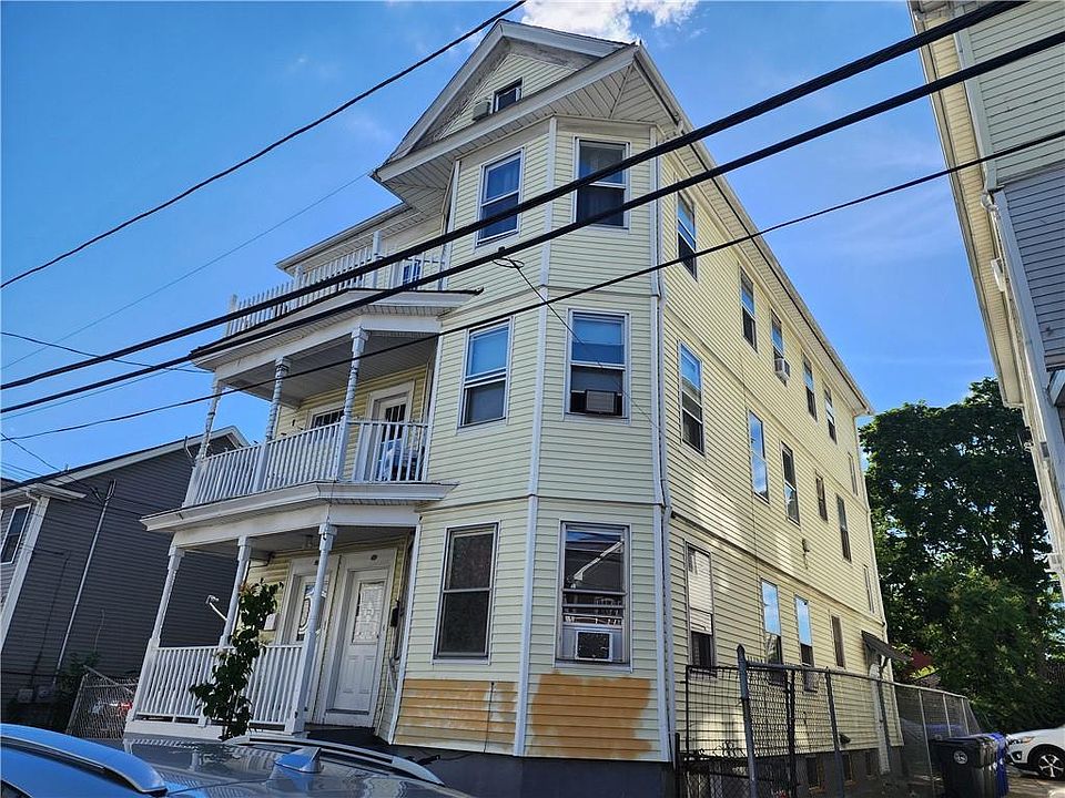 1st image of 49 Sorrento St