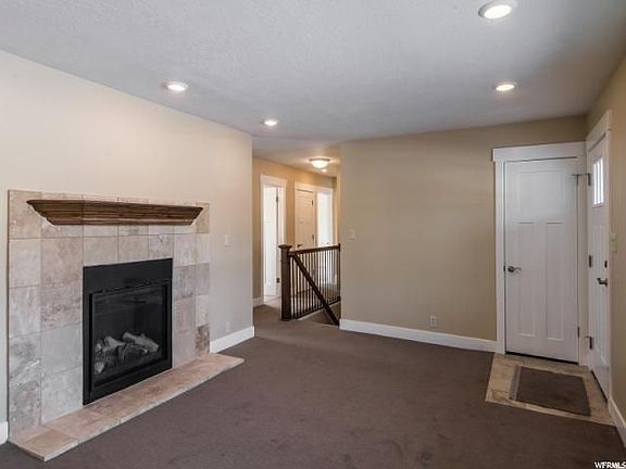 4th image of 1924 E Severn Dr
