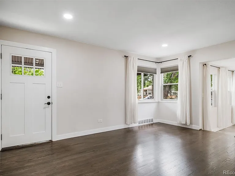 2395 S Irving St — Photo 3