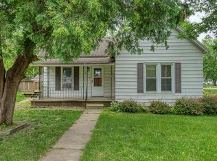 404 E Fifer St, Colfax, IL