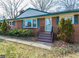 6808 Hackberry St, Springfield, VA 22150