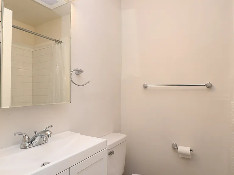 669 Broadway #12 — Photo 2