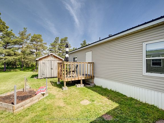 3rd image of 33 Dove Rd