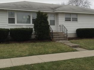 17802 Ridgewood Ave, Lansing, IL 60438