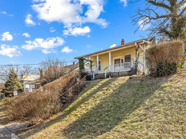 1323 Irving St NE, Washington, DC 20017