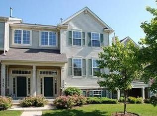 2754 N Greenwood Ave, Arlington Heights, IL 60004