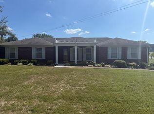 16 Northwood Dr, Mc Kenzie, TN 38201