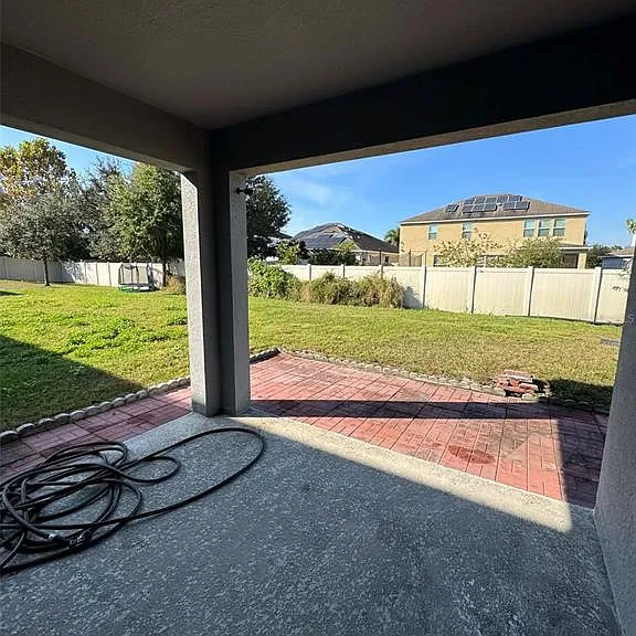 1640 Spray Ter — Photo 15