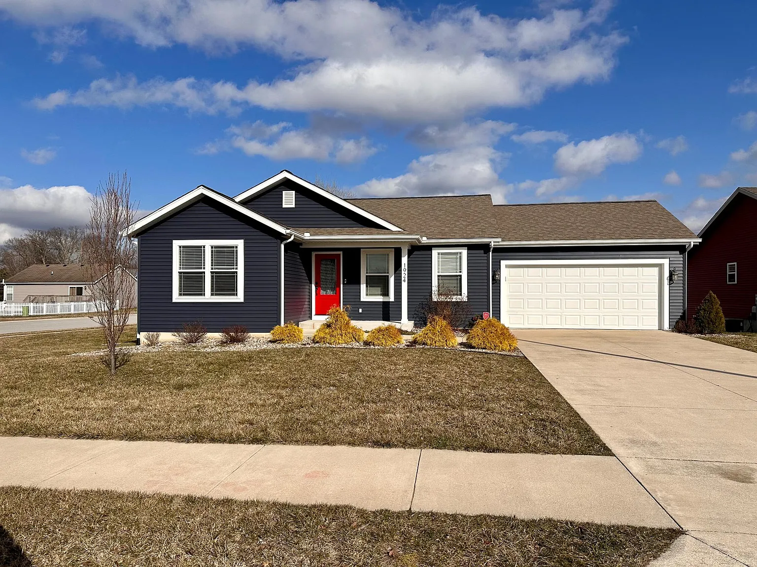 3 bed, 1625 sqft, $2,500 — Photo 4