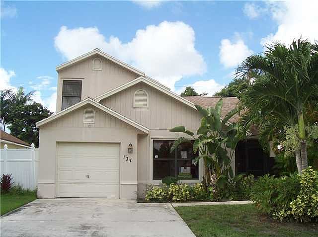1st image of 137 W Tara Lakes Drive