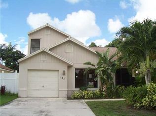 137 W Tara Lakes Dr, Boynton Beach, FL 33436