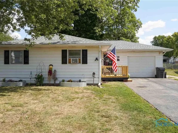 212 N Gillette St, North Baltimore, OH 45872