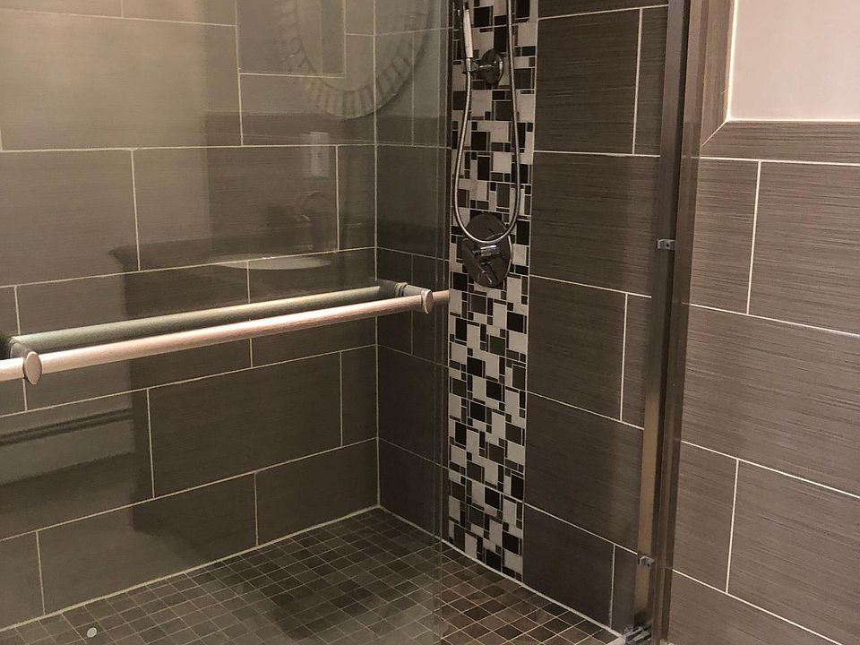 1st image of 1000 Washington St