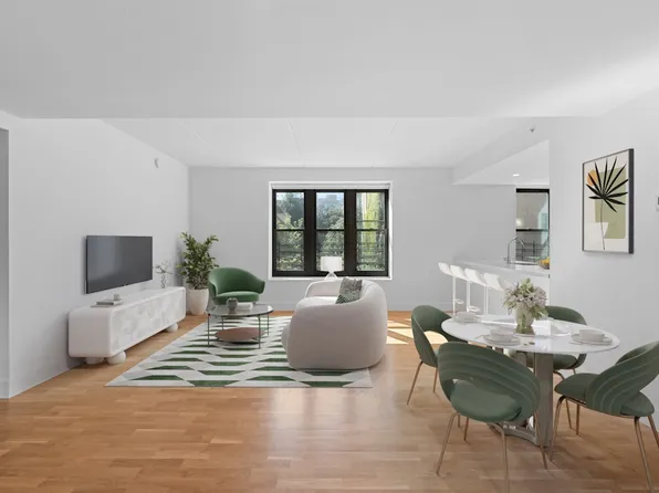 310 Clarkson Avenue image 2 of 26