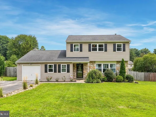 609 Norma Dr, Thorndale, PA 19372