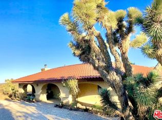 51735 Saint James Pl, Pioneertown, CA 92268