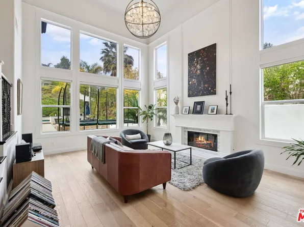 26750 Brooks Cir, Stevenson Ranch, CA 91381