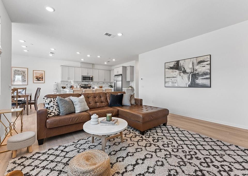 1st image of 2110 Trevi Cir