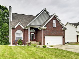 5922 Woodhaven Ridge Ct, Louisville, KY 40291