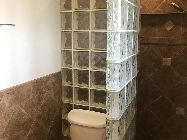 27 E Balboa Dr — Photo 10