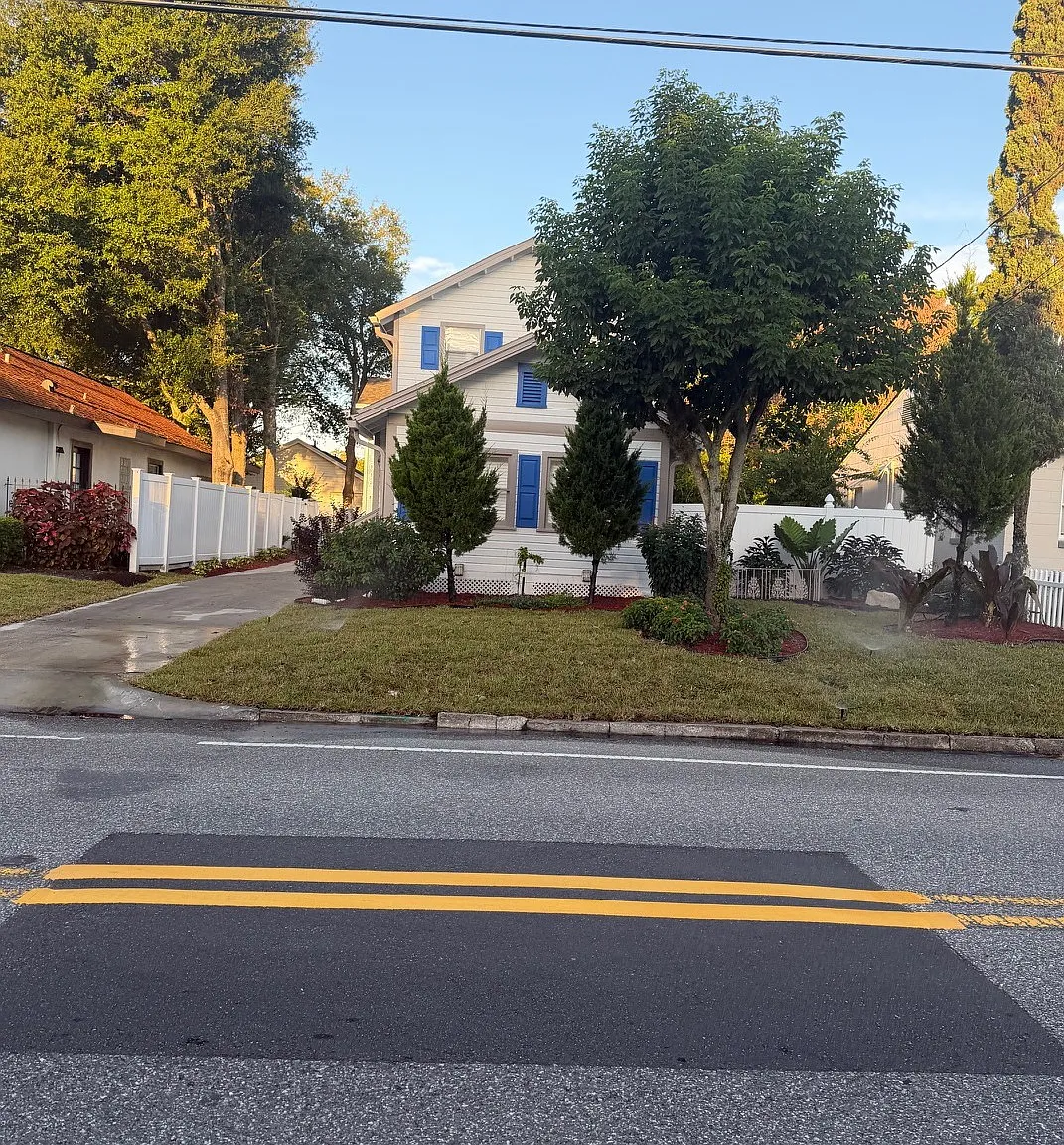 2 bed, 1760 sqft, $2,750 — Photo 2