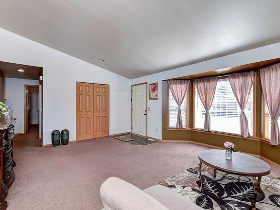4th image of 5203 113th Pl NE