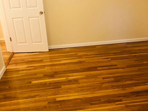 2nd image of 2915 Morgan Ave #2