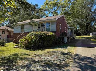 105 Sycamore Dr, Greenville, SC 29607