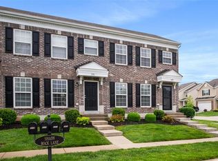 353 Shady Rock Ln, O'Fallon, MO