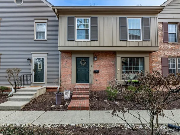 9 Nicholson Ct, Dayton, OH 45459