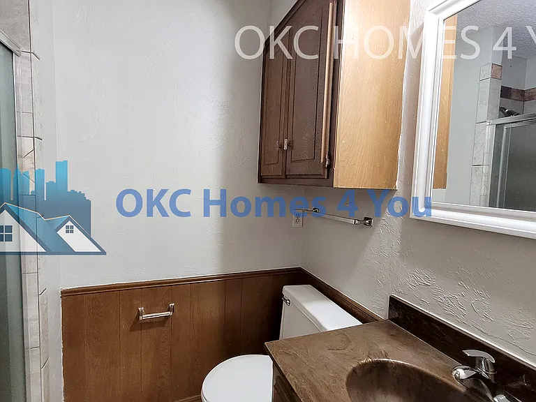 7020 Woodlake Dr — Photo 16