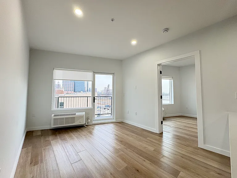 492 Market St #403 — Photo 3