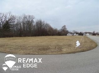 4097 Hidden View Dr, Flint, MI 48506