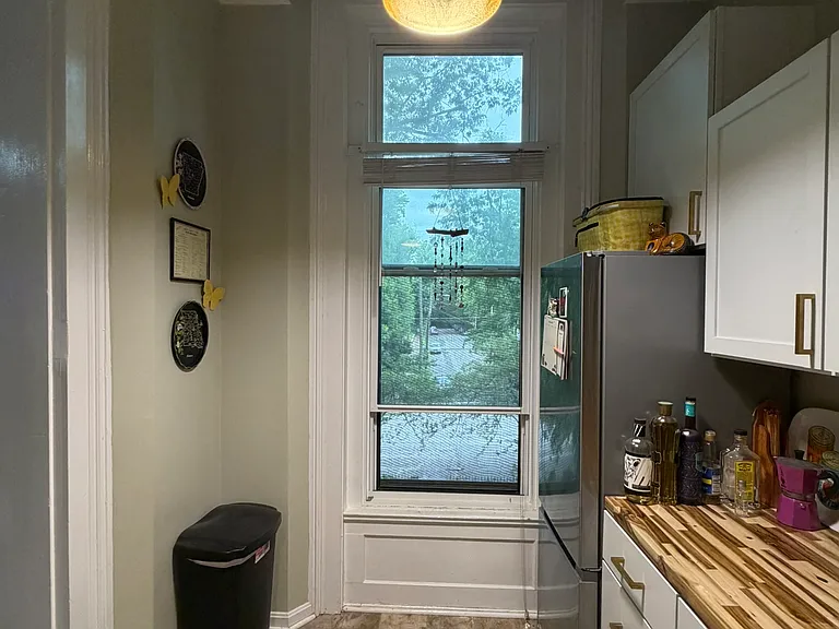 1130 S Brook St #2F — Photo 6