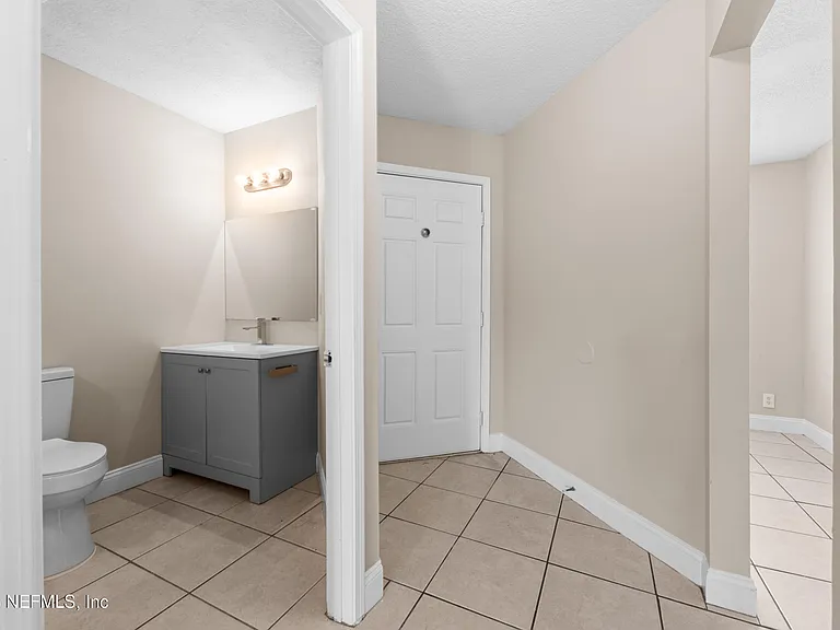4259 Polo Ct — Photo 3
