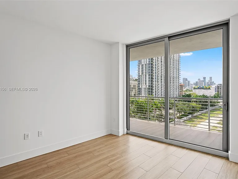 90 NE 32nd St #627 — Photo 30