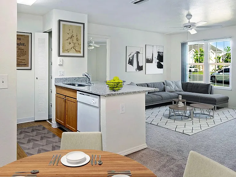 Seven Palms Apartments — Photo 20