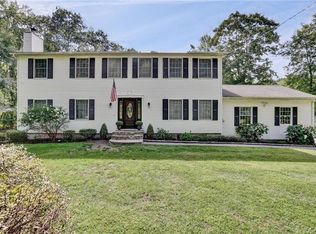 15 McManus Rd S, Patterson, NY 12563