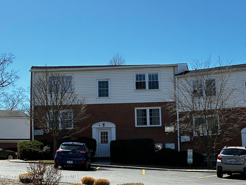 1st image of 9 Huguenot Street #6
