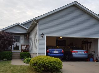 2013 Maitland Ave, Cuyahoga Falls, OH