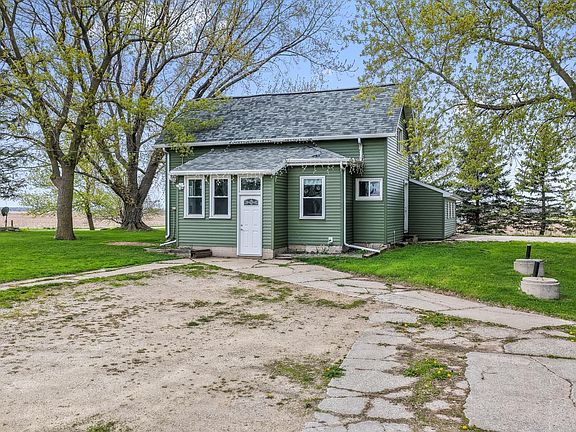 3rd image of 4335 Depere Rd