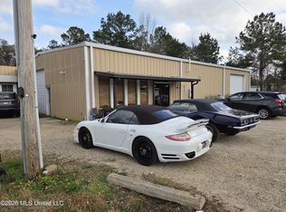 16108 Road 509, Kiln, MS 39556