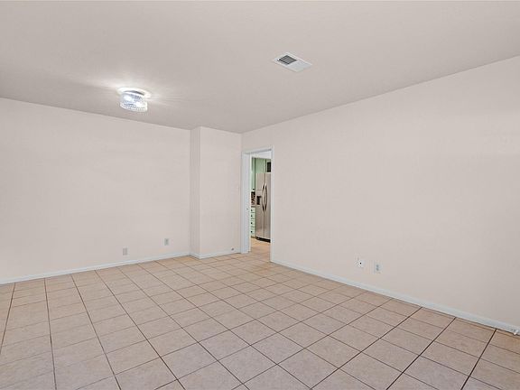 5th image of 1210 Mac Dr