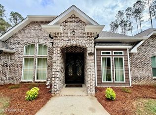 129 Debert Adams Rd, Lucedale, MS 39452