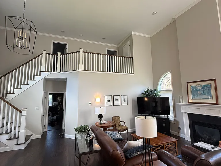 170 Victoria Ln — Photo 20