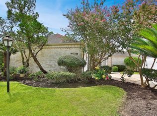 2919 Country Club Blvd, Sugar Land, TX 77478