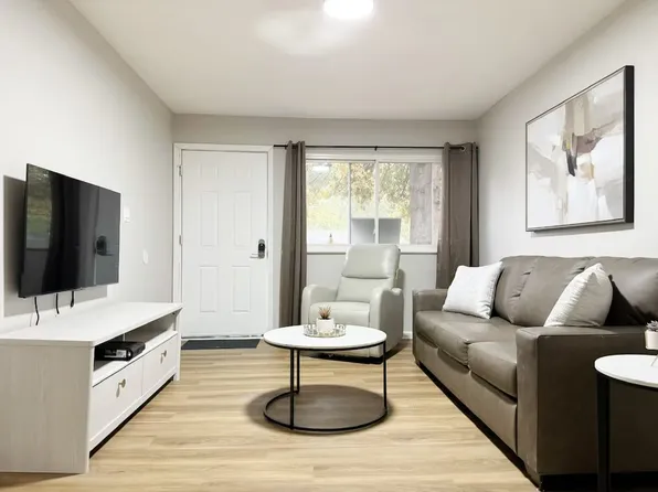 805 Fairlawn Ct #1, Evansville, IN 47711